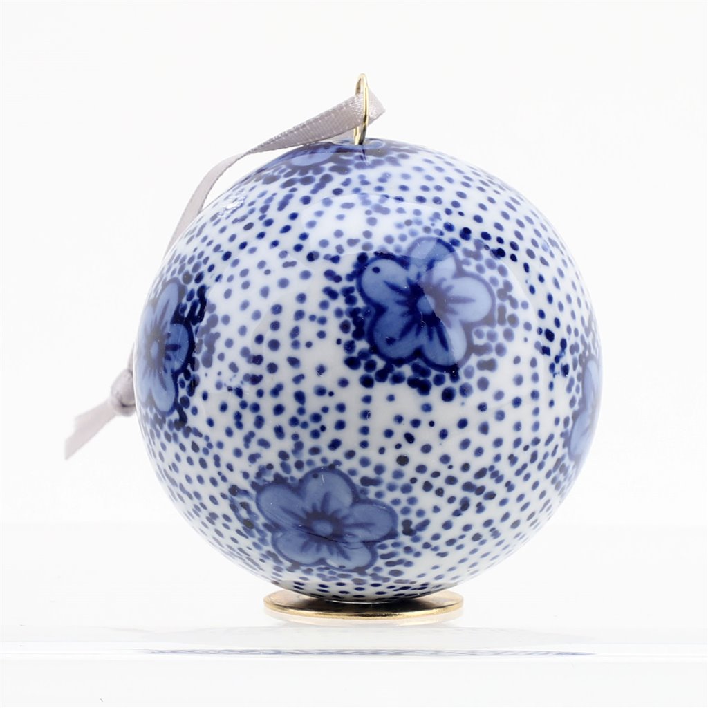 Blue & White Ball Ornament - Style 4