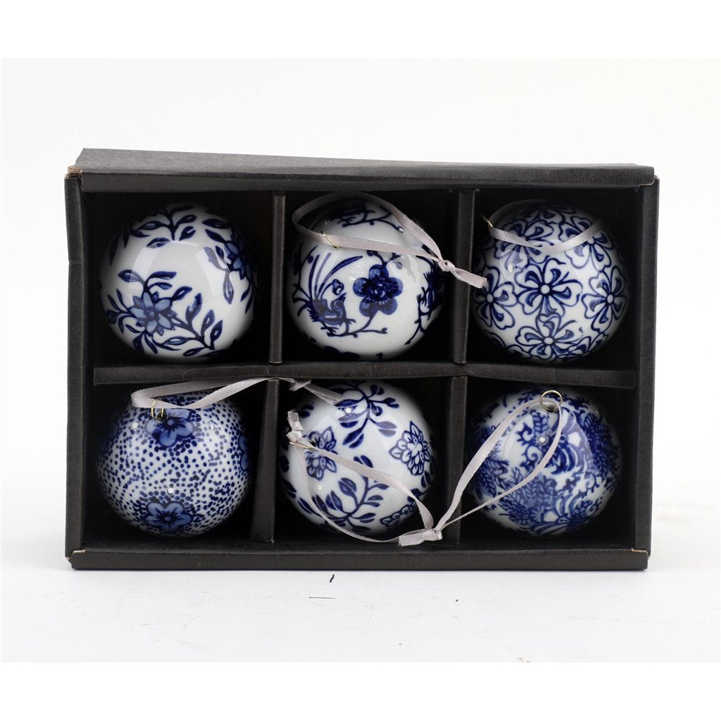 Blue & White Ball Ornament - Style 5