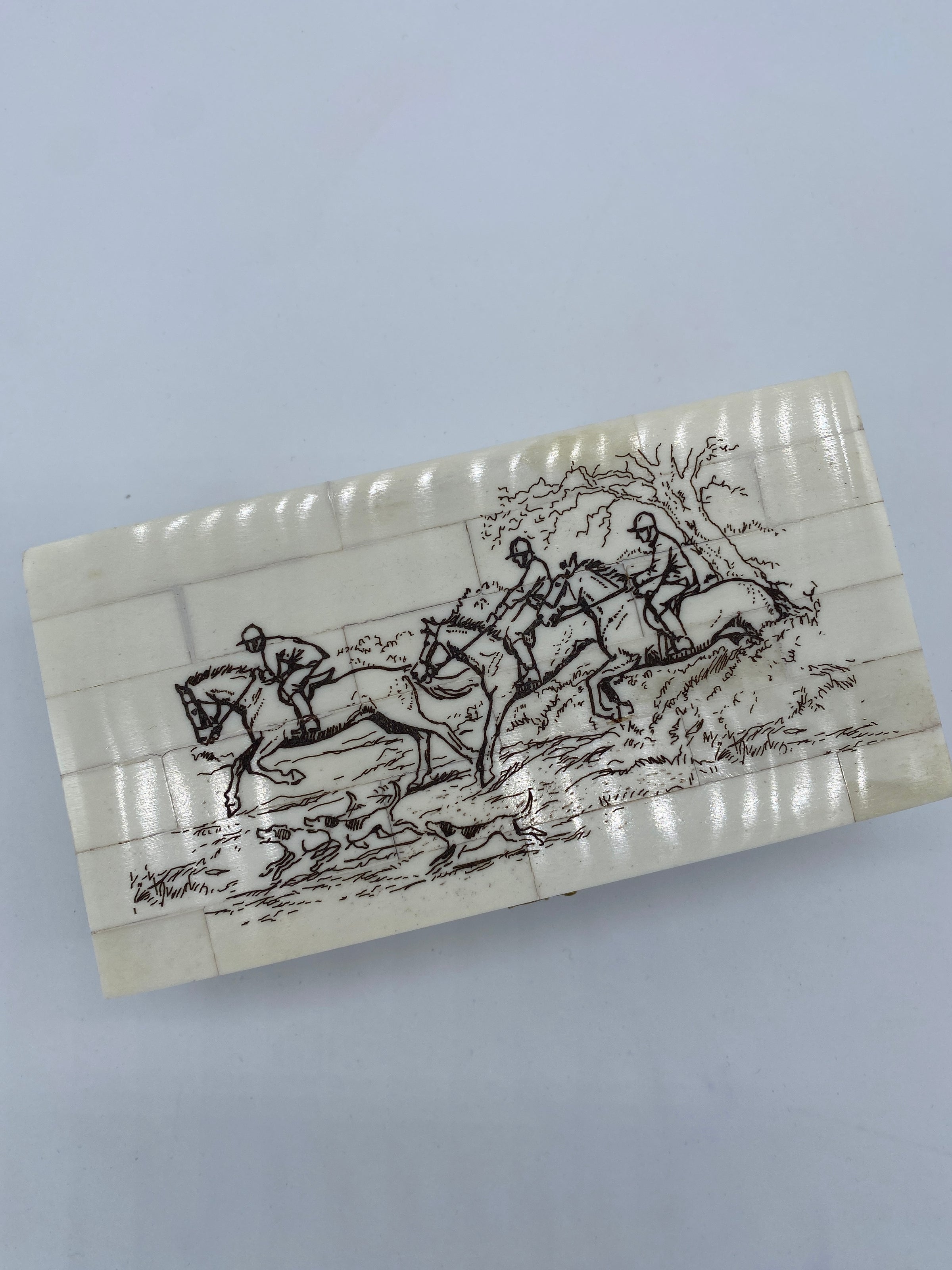 Fox Hunting Engraved Scrimshaw Bone Box