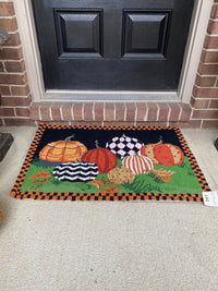 Painted Pumpkins Hooked Rug